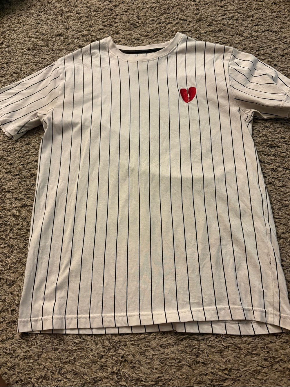 White Pinstripe men' Tee with Red Heart Accent